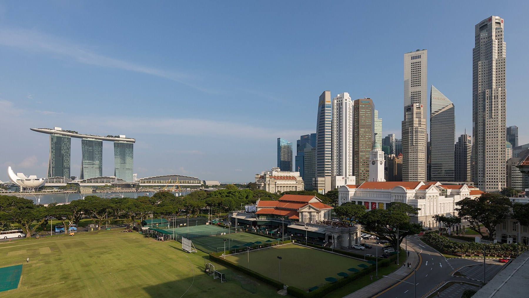 Marina Bay and the Singapore skyline